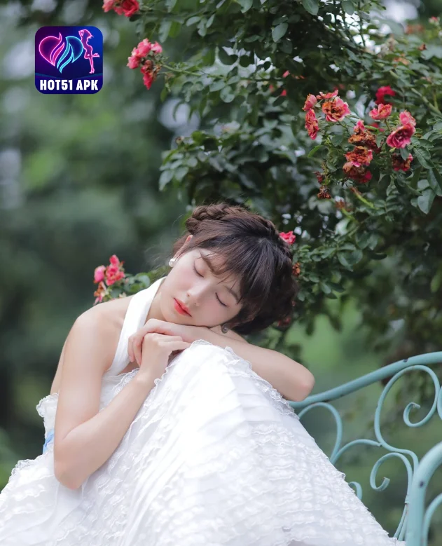Gu Linx: Mengungkap Pesona Bintang Tionghoa di Hot51 dan Panduan Lengkap Hot51 Login serta Hot51 Mod APK iOS . Beautiful girl on hot51 3 - Hot51   Gu Linx -hot51apk