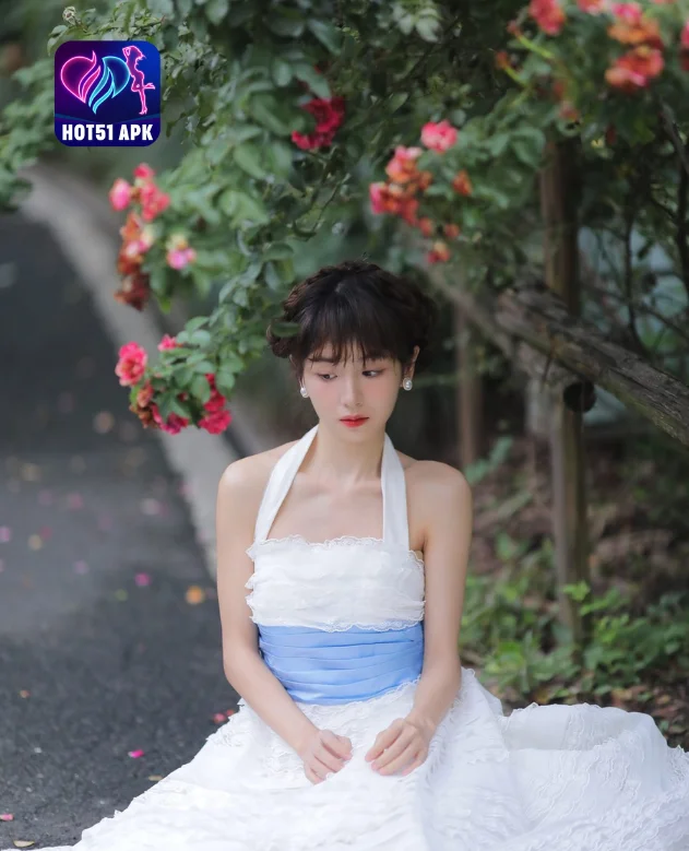 Gu Linx: Mengungkap Pesona Bintang Tionghoa di Hot51 dan Panduan Lengkap Hot51 Login serta Hot51 Mod APK iOS . Beautiful girl on hot51 5 - Hot51 Gu Linx -hot51apk