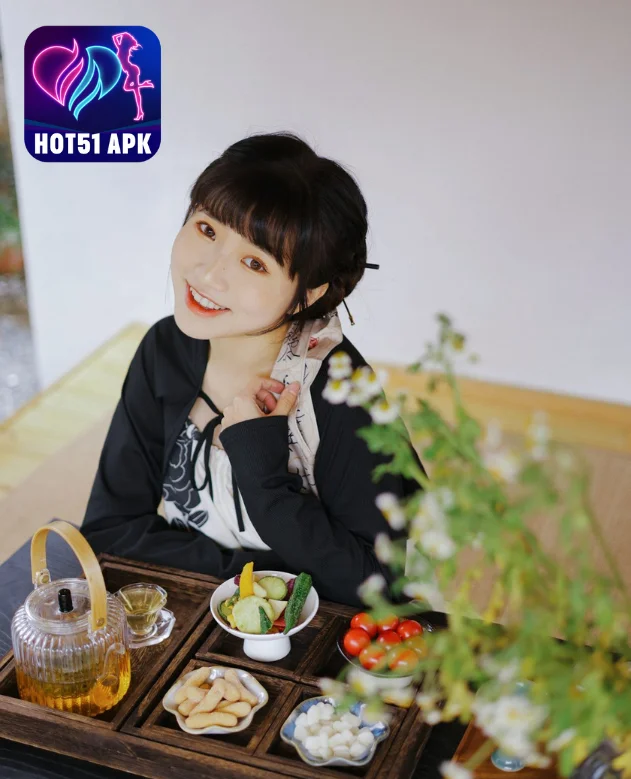 Menggali Pesona Lan Pang Zi (蓝胖子): Jejak Sebuah Bintang Cantik dari Tanah Tiongkok. Beautiful Star from the Land of China 2 - Hot51 Lan Pang Zi-Hot51apk