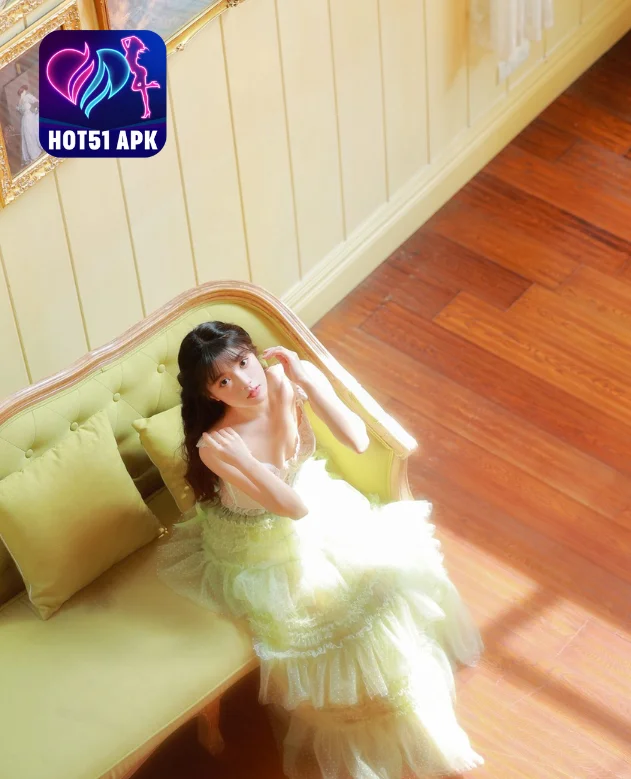 Pesona Memukau Ling Xiao Qi: Bintang China yang Menyita Hati di Hot51 . Beautiful girl Goddess 3 - Hot51 Ling Xiao Qi-Hot51apk