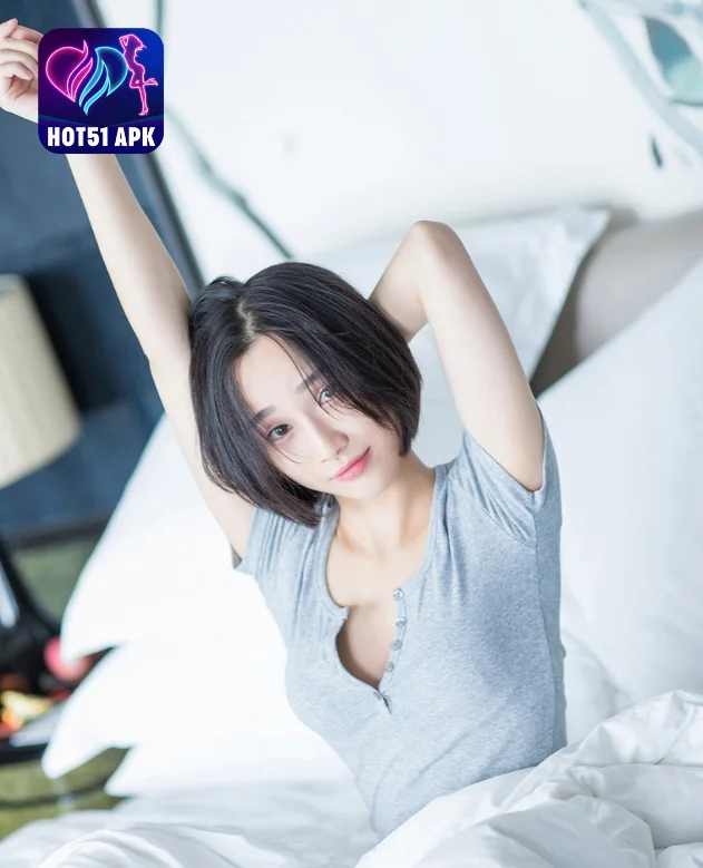 Livia: Bidadari Cantik dari Hot51 - Eksplorasi Keajaiban Star China dalam Aplikasi Hot51 dengan Bling2 Mod APK. Beautiful Angel from Hot51 2 - Hot51 Livia-hot51APK