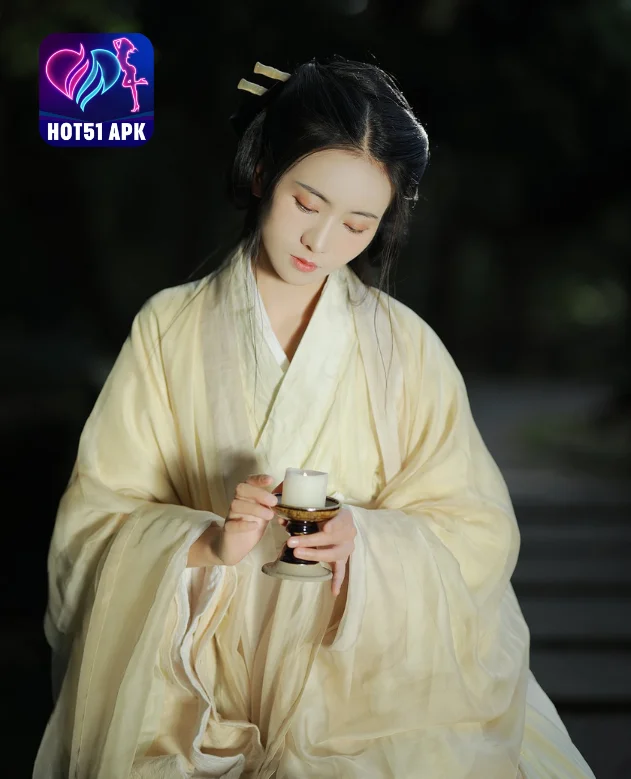 Yu Jin (瑜瑾): Mengintip Pesona Sang Dewi Cantik di Hot51 – Mod Hotlive dan Hotlive Mod APK Jalan Tikus . Beautiful girl Goddess on hot51 5 - Hot51  Yu Jin -hot51apk