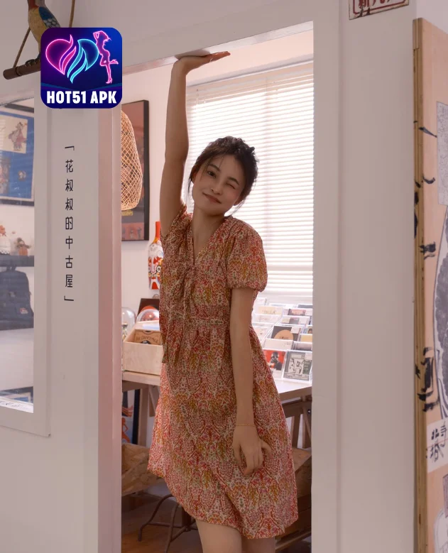 Yu Wei Jiang: Jejak Cantik Sang Dewi di Hot51 - Panduan Unduh APK dan Serunya Live Hot51!. Beautiful girl Goddess 5 - Hot51 Yu Wei Jiang-hot51apk