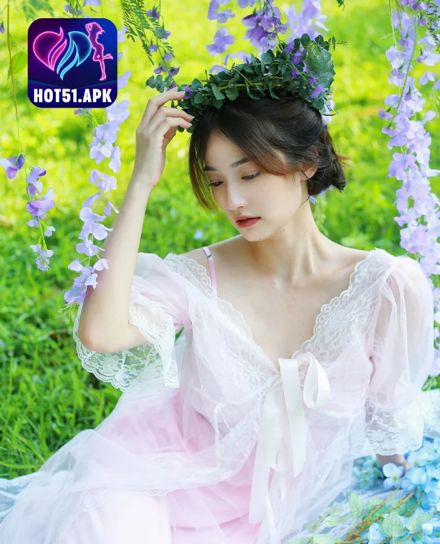 Menyelami Keanggunan Jiu Jiu Shi, Bintang China yang Memikat di Hot51: Download Hot 51 Live dan Bling2 Mod Apk untuk Pengalaman Terbaik . The most beautiful girl Goddess 3 - Hot51 Jiu Jiu Shi-Hot51apk