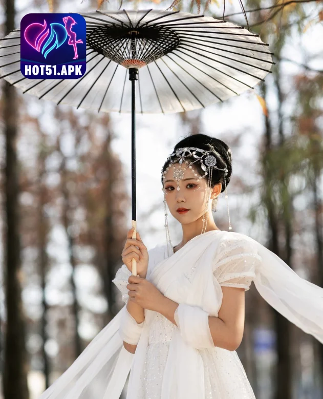 You are currently viewing Su Nian: Pesona Sang Dewi China di Puncak Popularitas Hot51 . The most beautiful girl Goddess