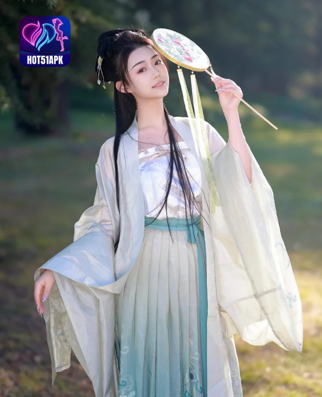 Pei Tong Xue: Sang Bintang Cantik dari Hot51 yang Membawa Pesona Anggun . The most beauty girl Goddess 5 - Hot51 Pei Tong Xue-Hot51