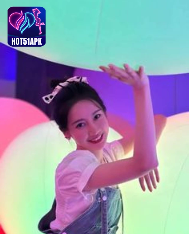 Lý Mặc Chi Influencer Wanita di Hot51 Indonesia 4 - Hot51 Lý Mặc Chi -hot51apk
