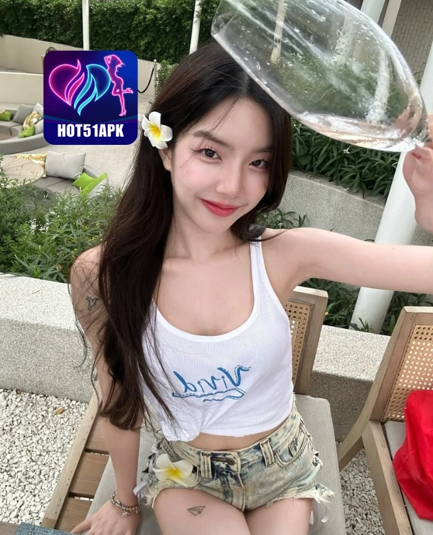 Dahlia Grant-HOT51APK