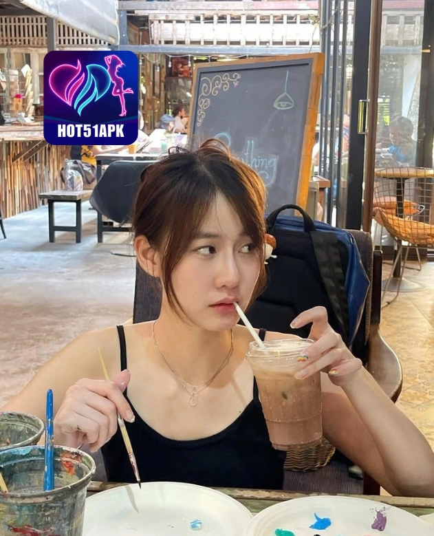 Devin Caldwell-HOT51APK