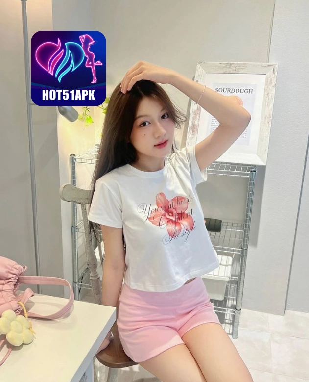 Isaac Mills Cantik di Hot51 MOD APK Terbaru 2 - Hot51 Isaac Mills-HOT51APK