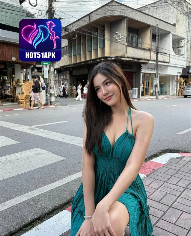 Sebastian Hollis HOT51APK