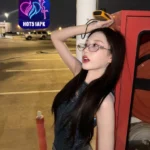 Chloe Sanders Gadis Cantik di HOT51 MOD APK Lag