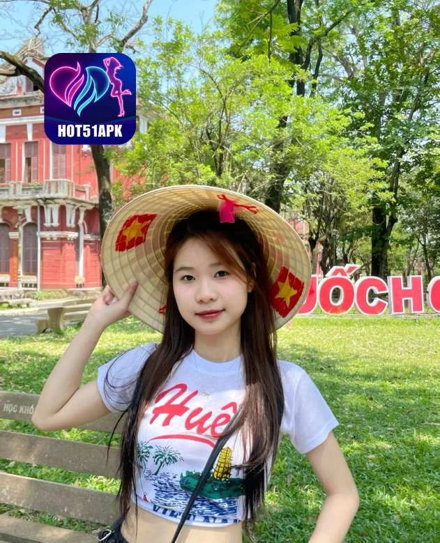 Poppy Richardson Bintang Manis di HOT51 MOD APK 2 - Hot51 Poppy Richardson-HOT51APK