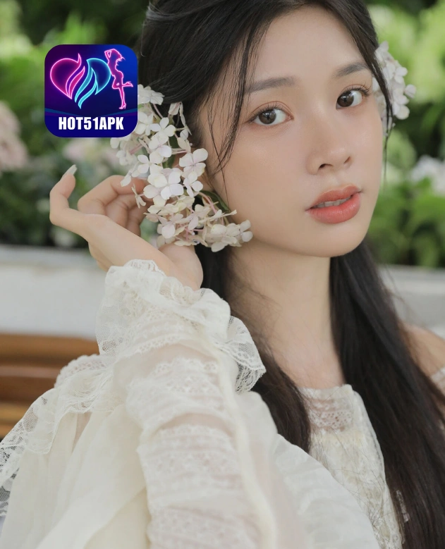 Trevor Ellis-HOT51APK