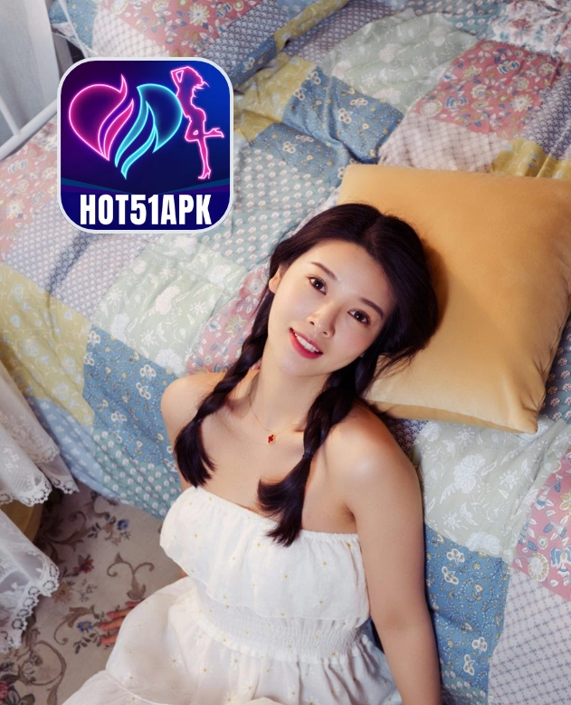 Harlow Collins-Hot51