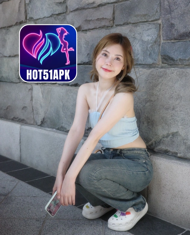 Read more about the article Rhea Collins di Hot51 Apk 2026 Terbaru