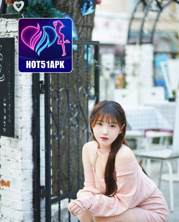 Pesona Esme Grant di Hot51 Mod Apk iOS Terbaru 2026 2 - Hot51 Esme Grant-Hot51