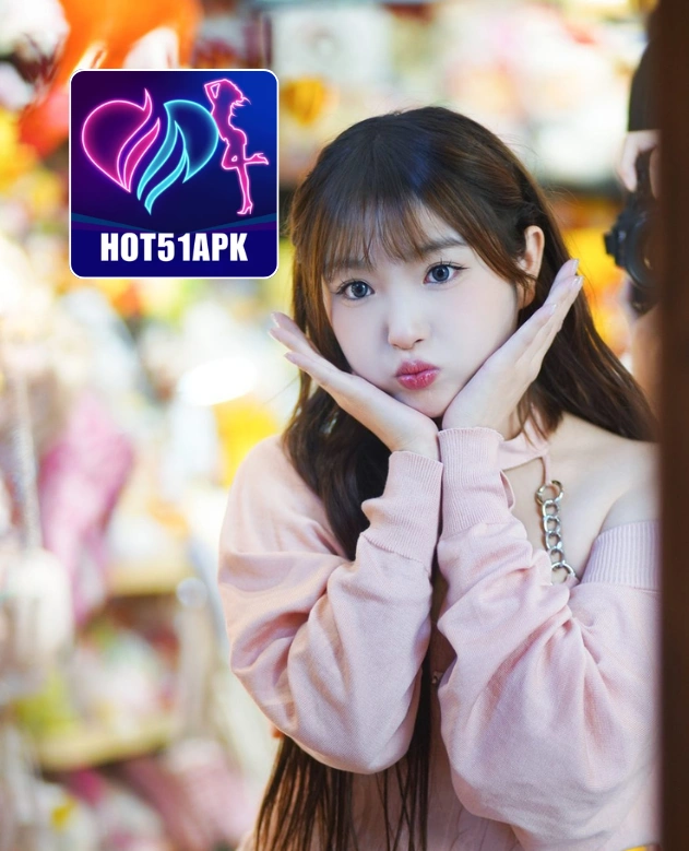 Pesona Esme Grant di Hot51 Mod Apk iOS Terbaru 2026 4 - Hot51 Esme Grant-Hot51