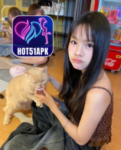 Read more about the article Esme Violet Turner di Apk Hot51 Memikat Banget