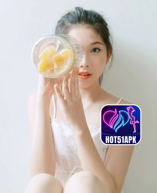 Olivia Evans-HOT51APK