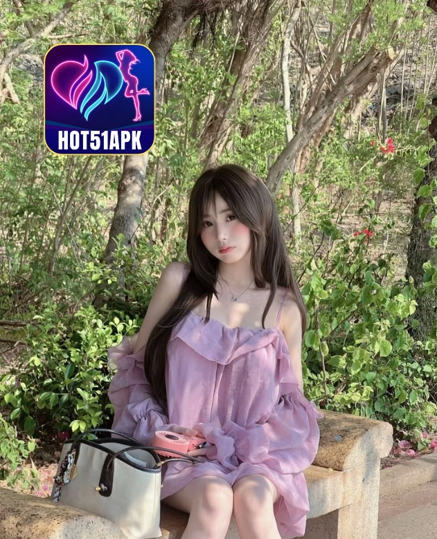 Hot51 Evelyn White Pesona Cantik Review Terbaru 2 - Hot51 Evelyn White-HOT51APK