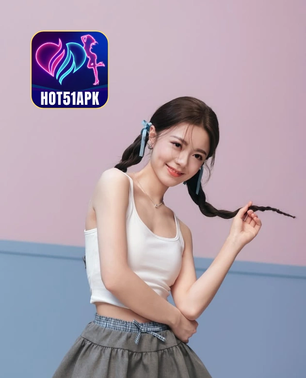Grace Lewis-HOT51APK