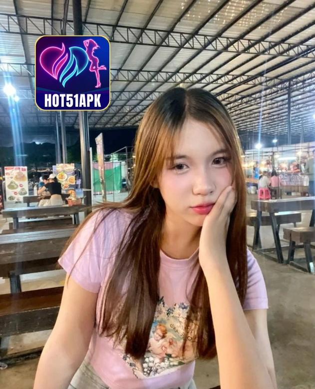 You are currently viewing Hot51 Hana Putri Tampil Menarik di Aplikasi Live