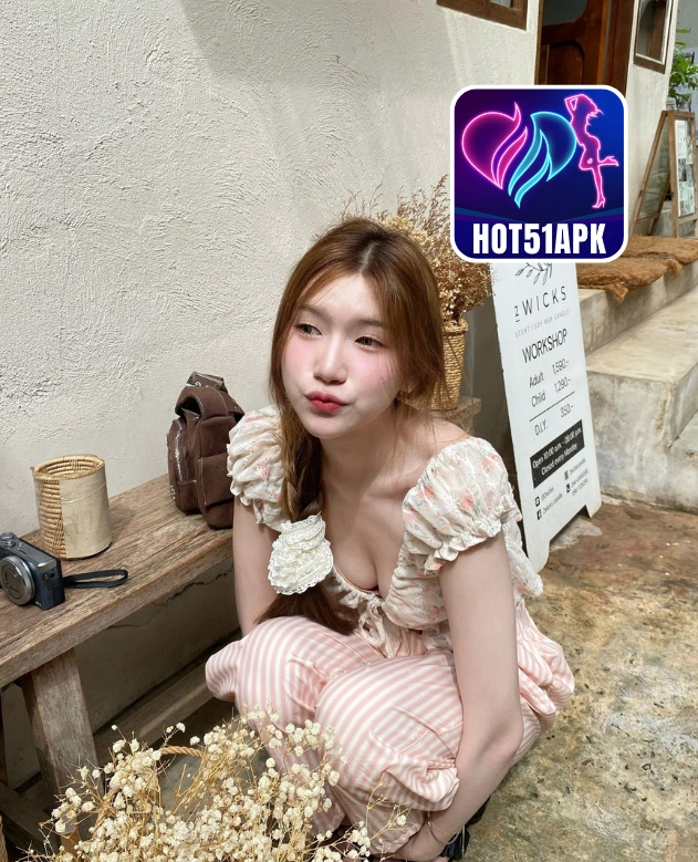 Stella Wright-HOT51APK