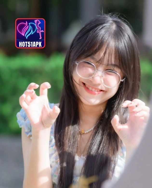 David Mitchell Girl Cantik di APK Hot51 Live 2 - Hot51 David Mitchell-HOT51APK