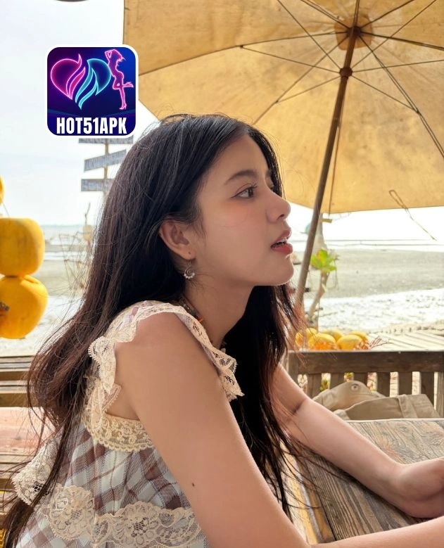 Ella Harrison Gadis Menawan di Hot51 APK 2026 2 - Hot51 Ella Harrison-HOT51APK