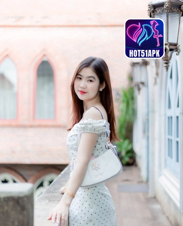 Scarlett Johnson-HOT51APK