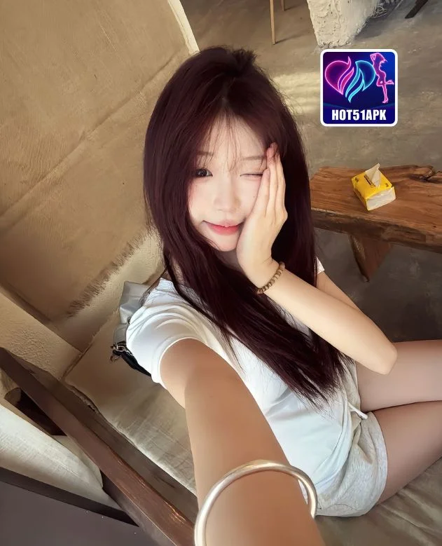 Daisy Mitchell-hot51apk