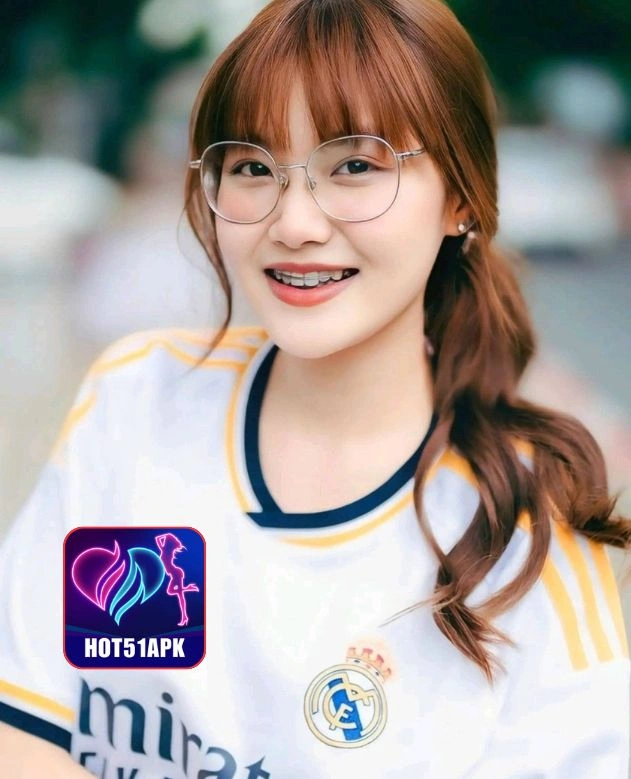 Hot51 Live Eleanor Roberts Streamer Cantik Populer 4 - Hot51 Eleanor Roberts-Hot51APK