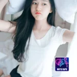 Hot51 Lucy Evans Pesona Cantik dan Gaya Live Menarik