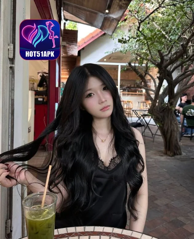 Olivia Sari-HOT51APK