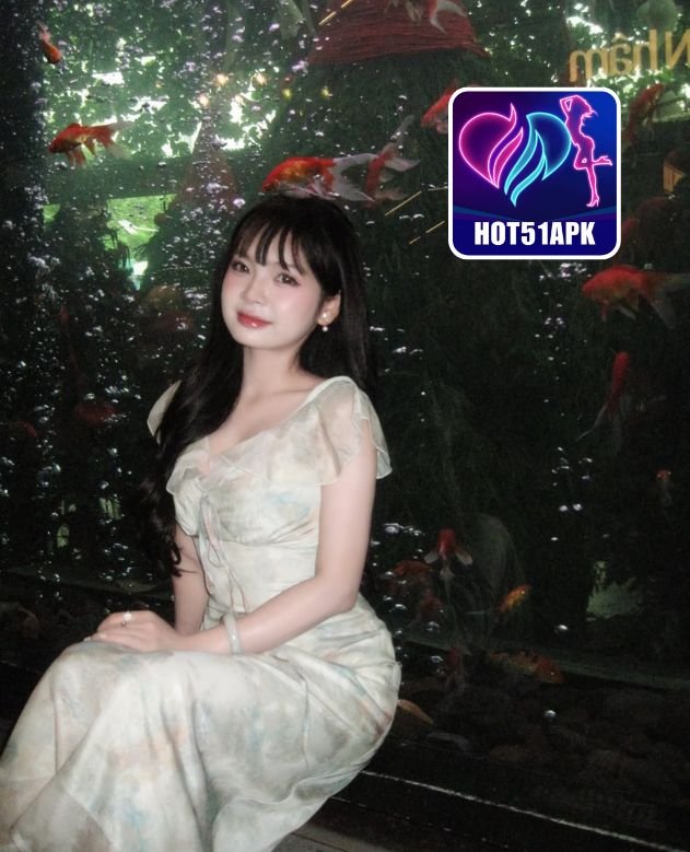 Rebecca-HOT51APK