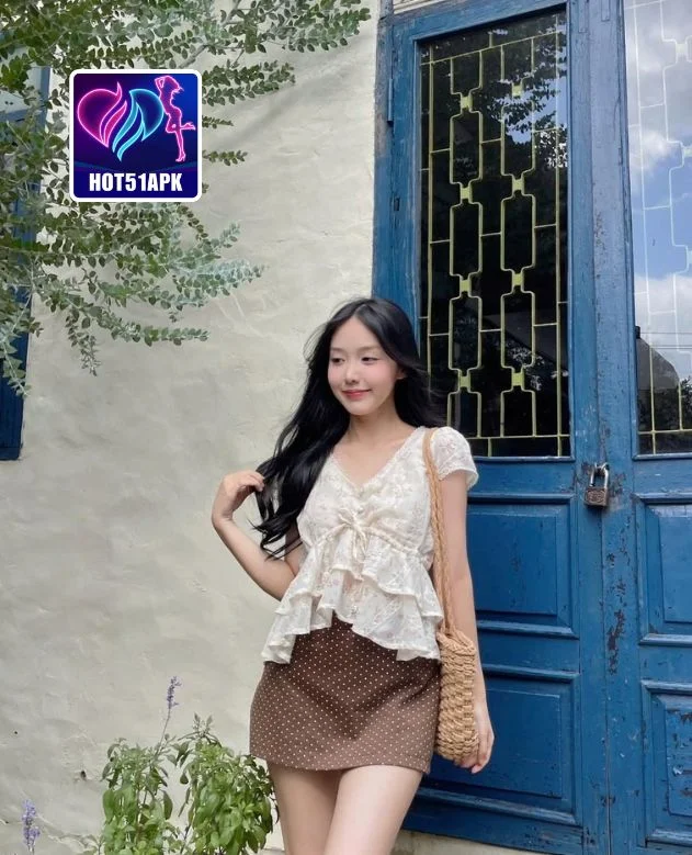 Surya Pesona Cantik di Hot51 Live 2026 3 - Hot51 Surya-hot51apk